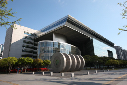 KDB산업은행 여의도 본관